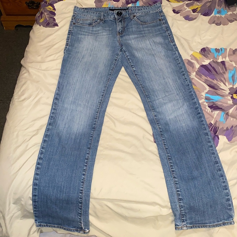 Y2K Calvin Klein straight leg jeans.